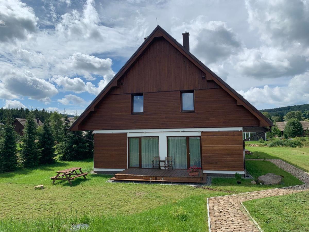 Nase Borovka * Borová Lada